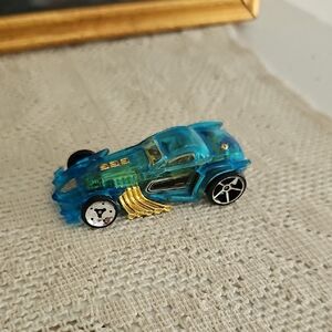 Hot Wheels Blue Burl-Esque Car